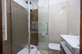 Leasehold | 3 Bedroom Apartment | Refurbished & Equipped | Restelo