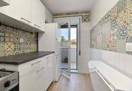 2 Bedroom Apartment | Refurbished | Balcony | Storage and parking | Blessed | Xabregas