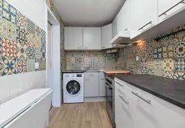 2 Bedroom Apartment | Refurbished | Balcony | Storage and parking | Blessed | Xabregas