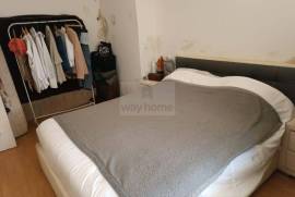 House T2 | Under refurbishment | Land of 480 m2 | Alenquer