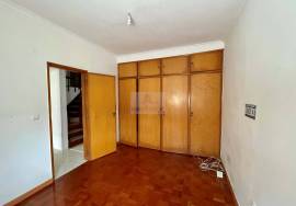 7 bedroom villa with garage, garden in Bobadela - Lisbon