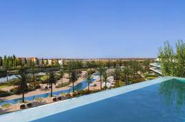 Vilamoura – 3-Bedroom penthouse duplex apartment with roof top terrace and private pool