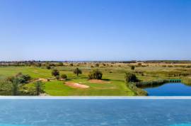 Vilamoura – 3-Bedroom penthouse duplex apartment with roof top terrace and private pool