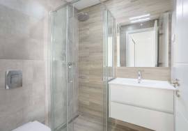 Tavira - Stunning new 3+1 bedroom villa with modern design – prime residential location.