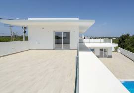 Altura - Brand new modern 4-bedroom villa with private pool and sea views