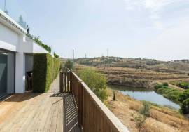Tavira – Peaceful quinta with infinity pool, orchard and tourism potential close to the coast.