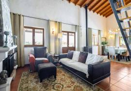 Tavira – Peaceful quinta with infinity pool, orchard and tourism potential close to the coast.
