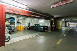 Split, Brda, closed garage with three parking spaces – 37 m2