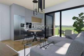Zagreb, Maksimir, three-bedroom luxury apartment 62,08 m2