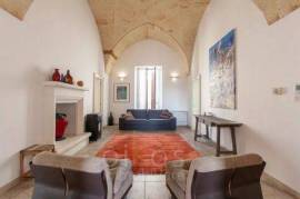 Stilvolle Wohnung mit privater Terrasse im historischen Zentrum von Mesagne