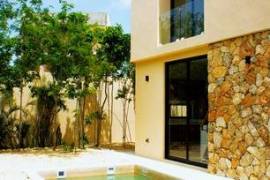 Exclusive 4-Bedroom Villa with Garden, Pool, and Top Amenities in a Safe Community