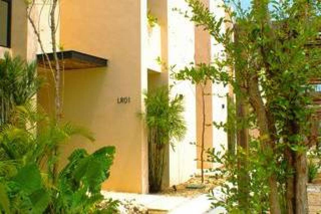 4 Recamaras, Piscina y Jardin en Residencial Seguro