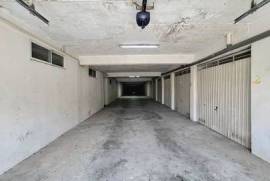 Garage for rent - Ericeira, The House of Houses