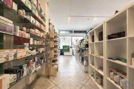 Loja / Estabelecimento Comercial em Mira de 110,00 m²