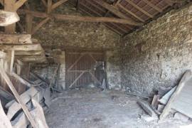 Countryside Barn to Renovate