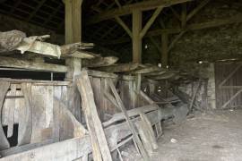 Countryside Barn to Renovate
