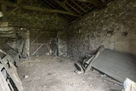 Countryside Barn to Renovate