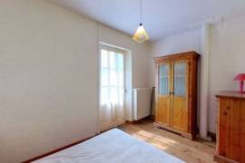 Habitable House, Ideal Holiday Home