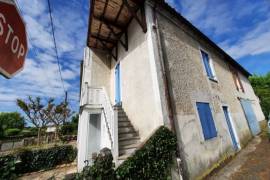 Habitable House, Ideal Holiday Home