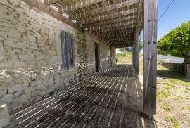 Traditional House to Renovate and Deveplop