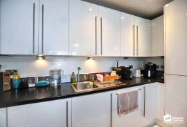 2 bedroom, Apartment for sale