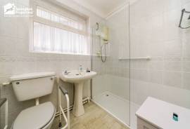 3 bedroom, Semi-detached house for sale 3 bedroom, Semi-detached house for sale