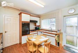 3 bedroom, Semi-detached house for sale 3 bedroom, Semi-detached house for sale