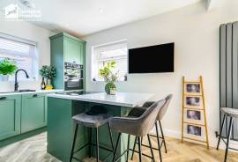 2 bedroom, Bungalow for sale