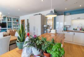 2 bedroom, Apartment for sale