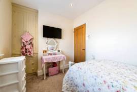 3 bedroom, Bungalow for sale