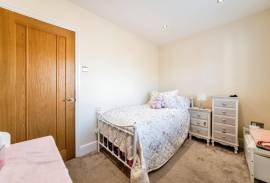 3 bedroom, Bungalow for sale