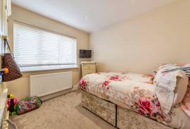 3 bedroom, Bungalow for sale