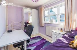 4 bedroom, Detached house for sale
