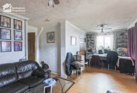 4 bedroom, Semi-detached house for sale