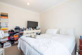 3 bedroom, Terraced House for sale