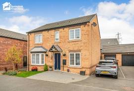 4 bedroom, Detached house for sale