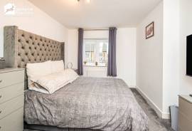 4 bedroom, Detached house for sale