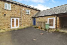 3 bedroom, Detached house for sale