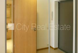 Studio for sale in Riga, 61.00m2