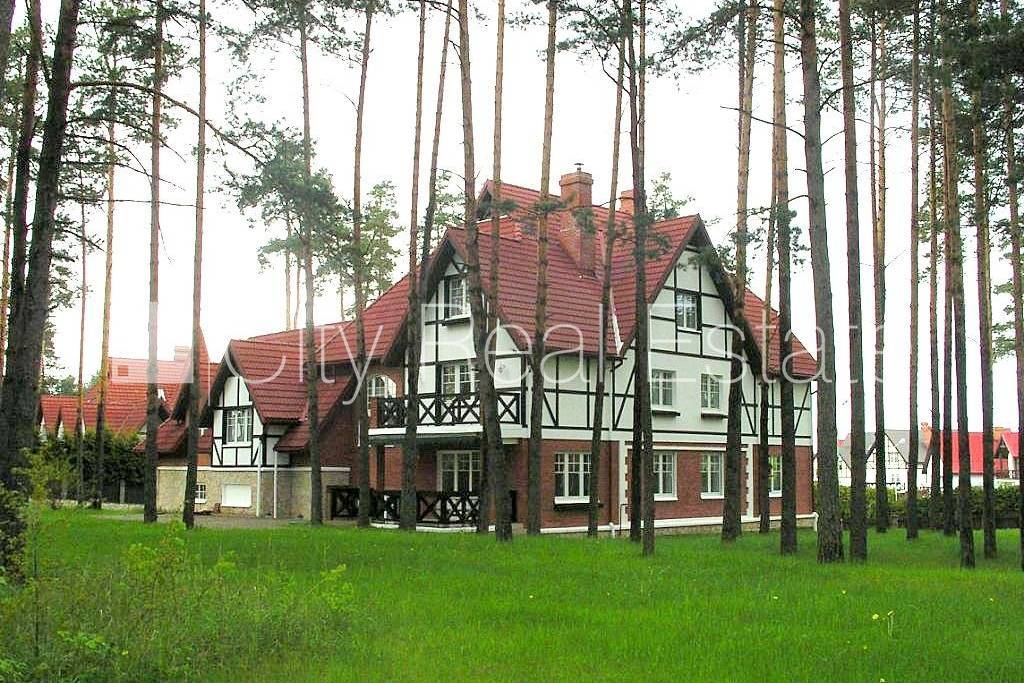 Detached house for rent in Riga district, 847.00m2