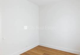 Apartment for rent in Riga district, 125.90m2
