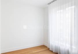 Apartment for rent in Riga district, 125.90m2