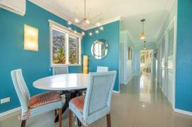 Pacific Beach Condo #2: Prime Beachfront Location with Stunning Views