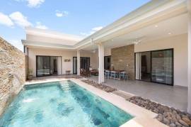 Casa Mikella: Just Listed! Brand New, Fully Furnished Beachside Bliss!