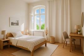Rented 2-Room Apartment with Balcony for Investment in Prenzlauer Berg