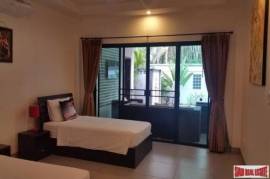 Three Bedroom Pool Villa with Private Garden on Large 700 m2 Land Plot in Rawai Suksan area