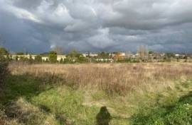 Building land for sale in Pouzolles - 160 000 € *