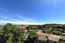 4 room, 126m2 Renovated house for sale in Magalas - 199 000 € *