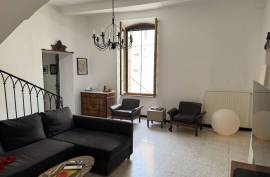 6 room, 230m2 House for sale in Puissalicon - 339 000 € *