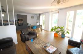 7 room, 138m2 House for sale in Roujan - 380 000 € *